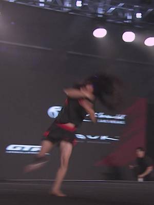 Mito making it look wayyy too easy (per usual) 👑 #tricking #sports #viral #foryou #fyp 