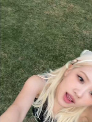 running in the grass 😌🧘‍♀️ #prefestivalworkout?  thanks @airbnb for the cute stay 🫶🏼🫶🏼