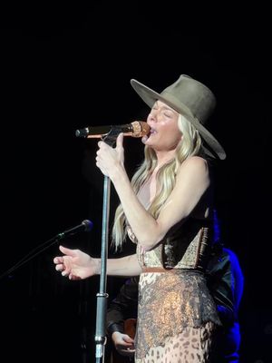 it’s taken me a long time to add ‘probably wouldn’t be this way’ back in my setlist (and to make it through without crying 🤣)… but i did it!! head over to my substack to watch the full video, or see it in person at one of my shows 🤍