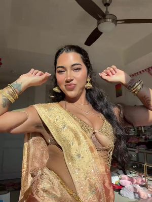 Average Indian girl in Tejas 