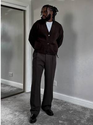 Brown is one of my fav combo at the moment! 🐻  Comment “NEED” for outfit details! #wideleg #widelegpants #pleatedpants #zara #fyp 
