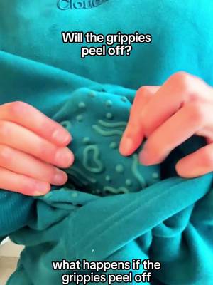 Replying to @abu_dabi_tina main character energy but make it calm #hoodie #anxiety #adhd #fidgeting #stressball 