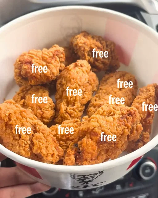 In case it wasn't clear, you can get 10 free wings with any order over $25 on KFC.ca and the KFC App.