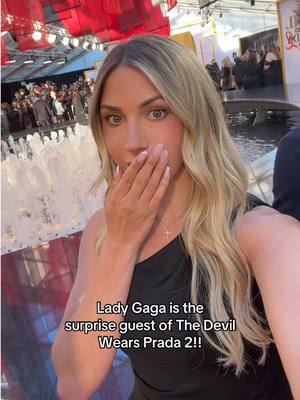 @ladygaga needs to teach me how to pose on a red carpet #nyc #thedevilwearsprada #thedevilwearsprada2 #newyorkcity #ladygaga 