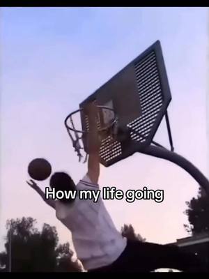 I got the ball but I’m not BALLING 😂 #NBA #basketball #sports #fyp #dunk 