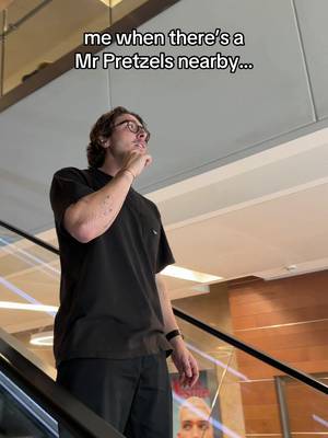 Follow that tune! #mrpretzels #mrpretzelswestfields #westfields 