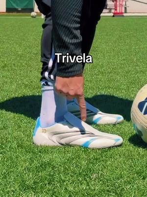 Which is your favorite technique? 🤔⚽️ 🌀Trivela  🪢 Laces 🎯 Inside 🛑 Sole #Soccer #football #fyp 