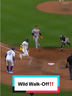 Royals win, hallelujah. #kcroyals #walkoff #baseballszn #MLB