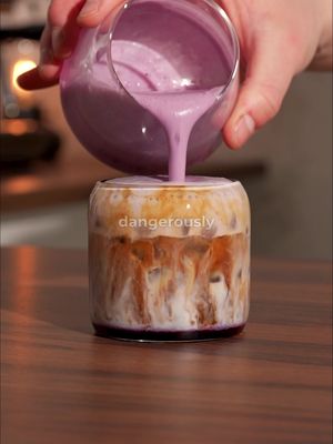 Blueberry Iced Latte 🫐☕️ #icedcoffee 