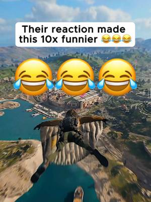 Team’s reaction was pure GOLD 😂 #warzone #cod #callofduty #gaming #fyp 
