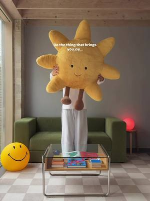 I think Jellycats might have become my hyper fixation…and I’m okay with that! 🌞 🌙  #jellycat #jellycatsofinstagram 