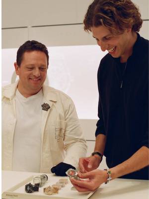 The future of materials? Thibaut, Research Director, invited @Gstaad Guy into his "kitchen" for a hands-on conversation on the innovative materials currently in development at AP. #AudemarsPiguet #WatchesAndWonders
