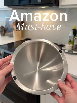 This chiller bowl keeps salads and dips cold by filling it with water and freezing the bowl before use! #amazon #amazonfinds 