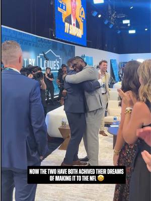 an #alabamafootball full circle moment 🔄 #tysimpson #tylerbooker #nfldraft #nfl 