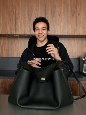 Balenciaga Rodeo XL - 8 month update #balenciagarodeo #boybag #minimalstyle #bagreview 