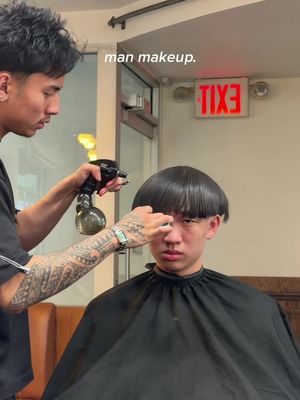 Men, stop forgetting to put your makeup on 