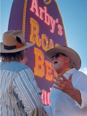 The vintage @Arbys sign at Stagecoach factory reset Dad to his 70s self 🕺 Catch you on the flip side, we’ll be at the Meatin’ Post eatin’ BBQ sliders ✌️ #ArbysPartner 
