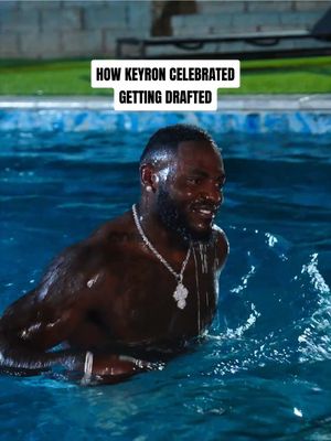 he was so happy  #NFLDraft @Las Vegas Raiders #keyroncrawford 