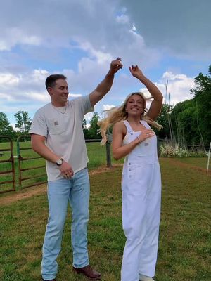 My dancin needs some work #wifey 