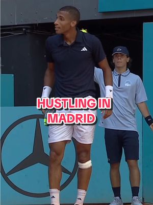 First match in Madrid brought the heat 🤝🇪🇸 🎥: @#MMOPEN 