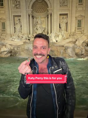 Hey @Katy Perry this is for you. You get a coin - it's a EURO and you throw it into the fountain. 🫣 #trevifountain #rome #katyperry