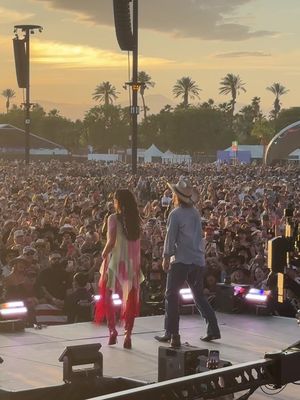 Mr. @Theo Von  #stagecoach #youlooklikeyouloveme 
