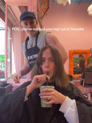 Growing out a bob is HARDDDD 😮‍💨 Not had a cut since september or coloured since pre Marnie so atleast last June 🤪 THIS WAS NEEDED! Thank you as always to @RCNQ 🫶🏼 #haircut #hairvlog #bobhair #Vlog  