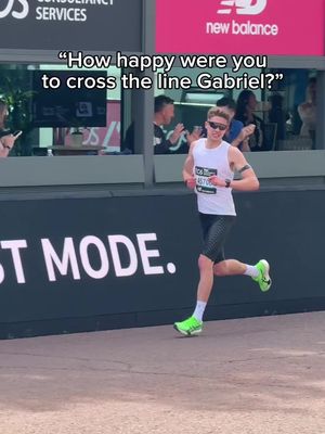‘Controlled tempo’ Last 50m of the London marathon 2026   #Running #marathon #londonmarathon 