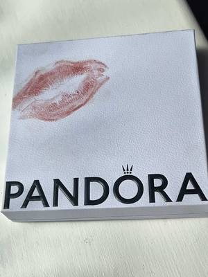 Pandora UK is now live on TikTok Shop. From collectible charms to statement jewellery, shop to your heart's desire. Video by @sidequestsammy_  #Pandora #TikTokShop #Jewellery #PersonalisedJewellery #GiftIdeas 