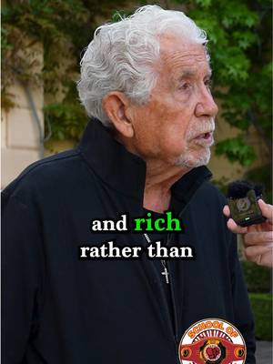 The tobacco BILLIONAIRE 🤯 I interviewed an 89 year old entrepreneur at his Los Angeles mansion and I asked him how he got RICH! I also asked him if he is happy today and the secret to becoming wealthy in today’s world. Lastly, I asked him how he got into the tobacco industry and the best advice he’d give the younger generation. #wealth #entrepreneur #financialfreedom #motivation  