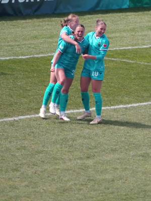 Just three minutes after entering the game Jordyn Rhodes made her mark with the second goal ⚽️