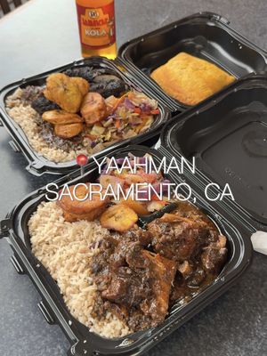 The Oxtail plate didn’t stand a chance 😩🤤 Here is what we got: 🥮 Beef patty - $5 🍛 Oxtails combo - $30 🍗 Jerk Chicken - $20 🥤 Jamaican soda - $4.50 📍Yaah Man Jamaican Restaurant - 1120 Fulton Ave, Sacramento, CA 95825