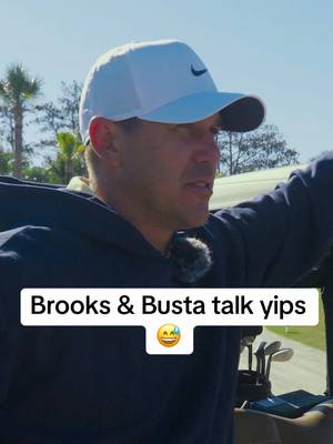 Should the 2 handers make a comeback? @Mason Nutt #golf #bustajackgolf #fyp 