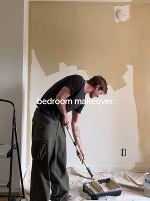 first room makeover in this house 🖤 #roommakeover #bedroommakeover #colordrenching #roomtransformation 