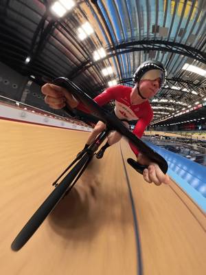 It’s always super exciting when we get to check out a new velodrome in a new country!  Captured on the @insta360 official X4 Air! Use my code NICK for a special gift at checkout!  #insta360 #insta360x4air #trackcycling #velodrome