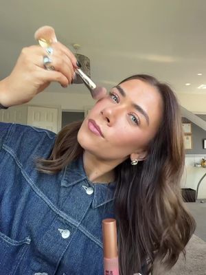 AD If Spring was a blush it would be the @rimmellondon turbocharged glow🌷available at @Boots Ireland  #rimmellondon #blushandglow