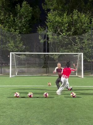 Bro got COOKED 😭 #football #game #futbol #goal #skill (via stefvangi21/IG)