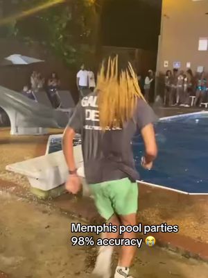 is this accurate enough ?😭😭#seanodigie #slicing #memphis #memphispoolparty #poolparty 