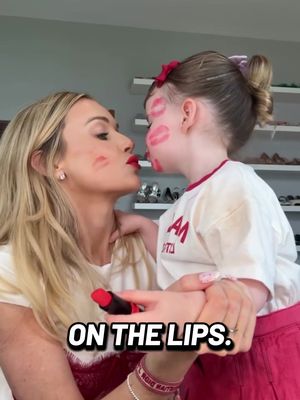 Just a couple a gals doing their lippy #outtakes #mumsoftiktok 