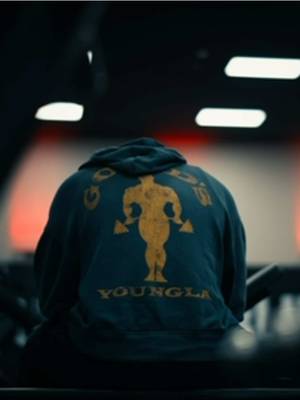 Take me  #gym #cinematography #cinematicgym #fyp #supportundergroundlifting 