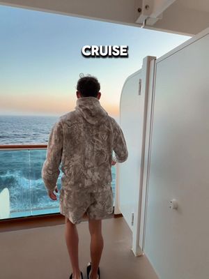 These are cruise cabins you’ll regret booking 😬 Avoid the noise, motion sickness, and blocked views. 😉 #cruiseship #cruiseaddict #cruising #cruise #travel 