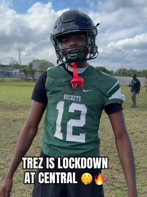 Trez says “CENTRAL IS BACK.” He’s TUFF 👀🔥 First look at 3⭐️ DB Trez Boyd at Miami Central. He’s gonna BALL on both sides. #football #highschoolfootball #highlights #defense #floridafootball 