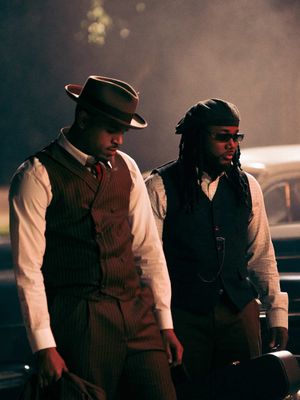 Fallin’ song + video out now.