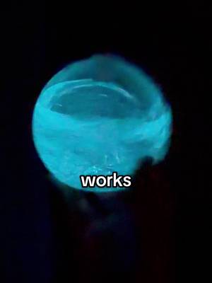 i honestly didn't think this glowing water was actually real 🤯 drop a like to send me to the beach! #Tech #gadget #bioluminescence #Science 
