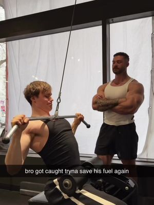 don’t save your fuel. @Chris Bumstead @sam_sulek #davidlaid   #mentality #mindset #lockin #gymshark 