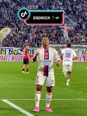 “Não é nada de pega pega 😉” @Endrick Felipe @Olympique Lyonnais @CazéTV  #Ligue1 #dance #brazil #dancinhasdotiktok #endrick 