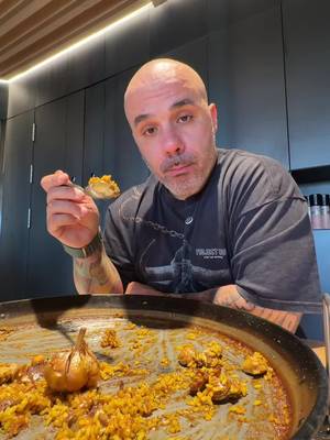 PAELLA ALICANTINA 🫢 #probandocomida #paella #alicante 