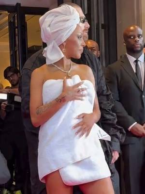 Happy Met Monday! 💚 Remember when Doja Cat wore The Towel as one of her Met Gala looks a few years ago? 