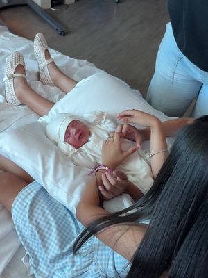 We only stayed one night! So glad I didn’t over pack this time lol 🥲  #hospital #postpartum #morning #mom #newborn 
