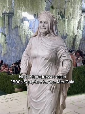 #heidiklum dresses as an 1800s sculpture for the 2026 #metgala 